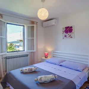 Vila Bugevilija Mali Lošinj
